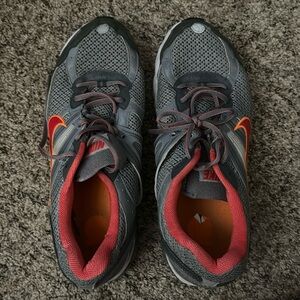 Women Size 12 Nike Shoes